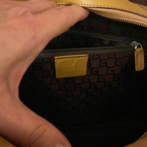Gucci Bamboo Suede & Leather Bag - Picture 4 of 8